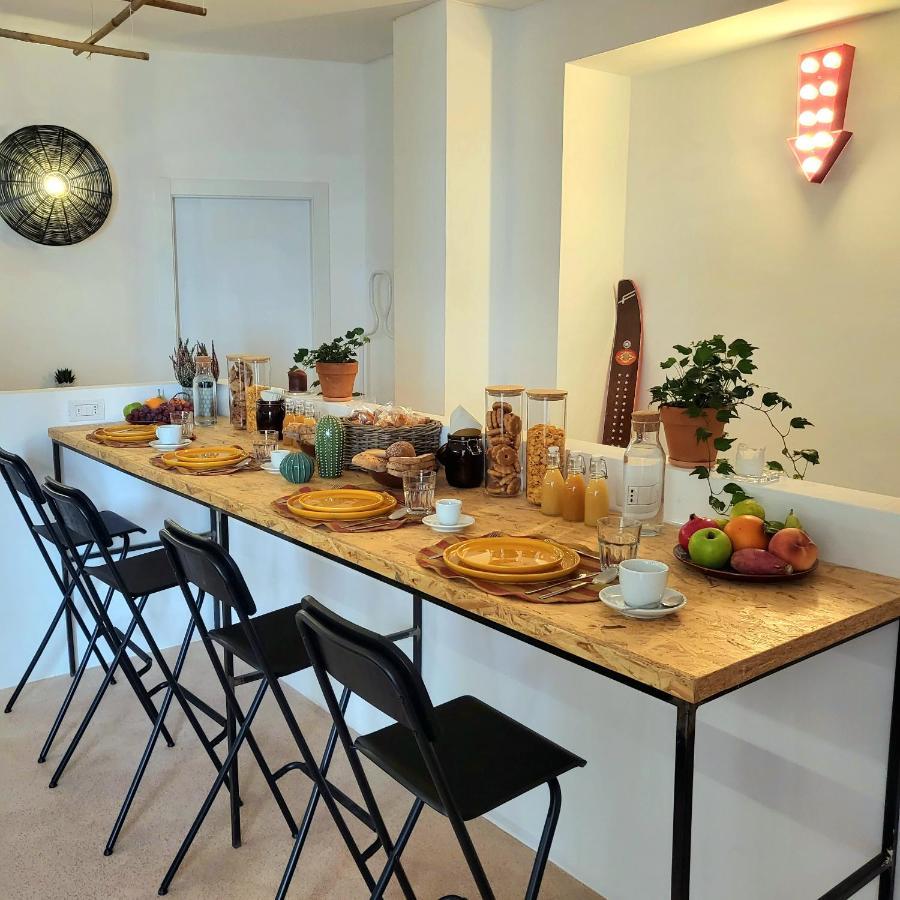 B&B Putignani 181 Bari Bagian luar foto