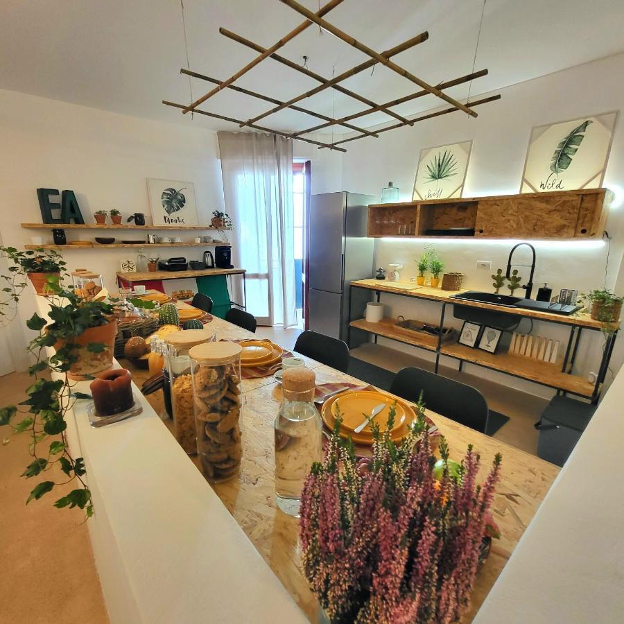 B&B Putignani 181 Bari Bagian luar foto