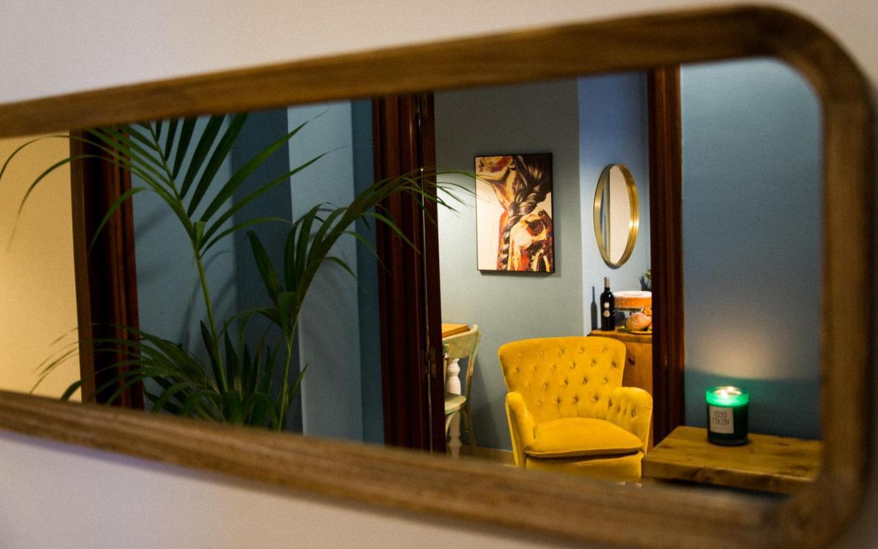 B&B Putignani 181 Bari Bagian luar foto