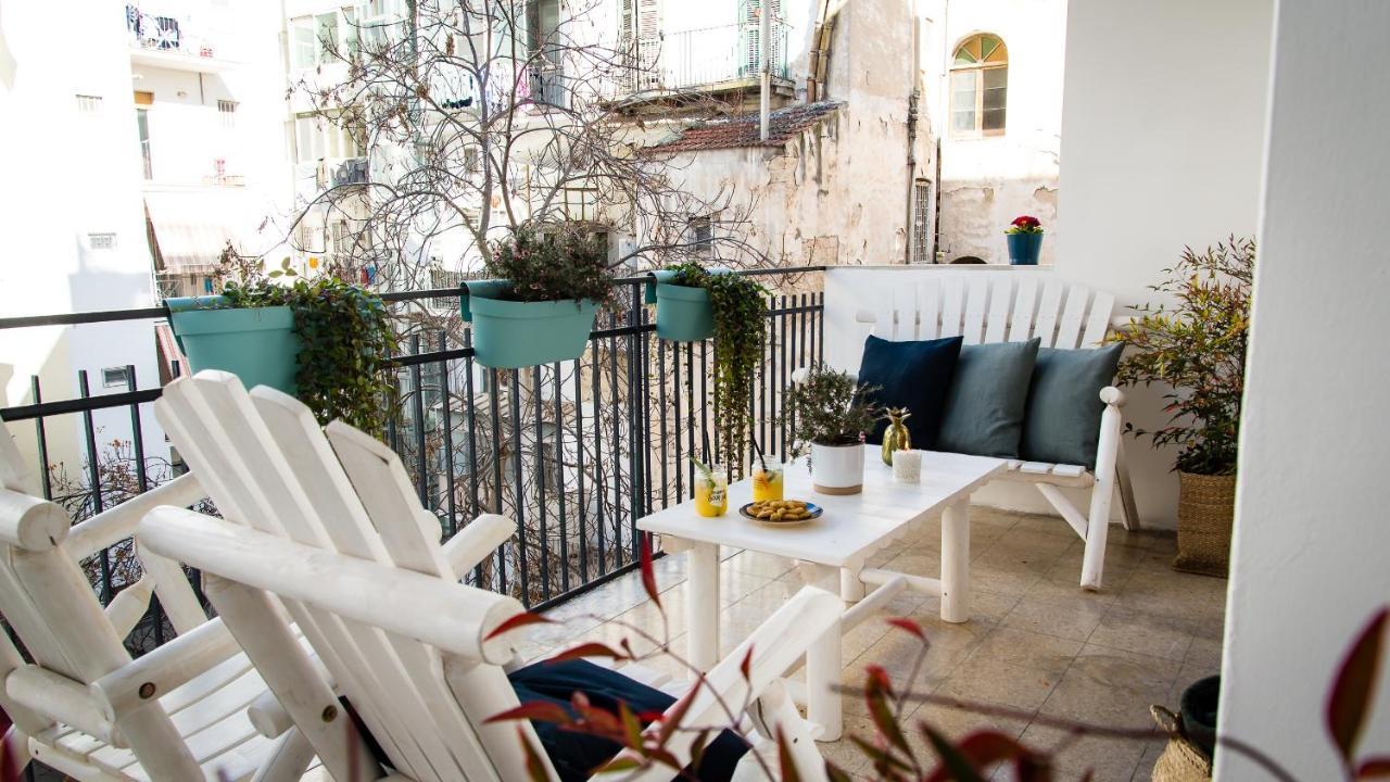 B&B Putignani 181 Bari Bagian luar foto