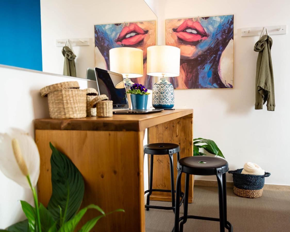 B&B Putignani 181 Bari Bagian luar foto